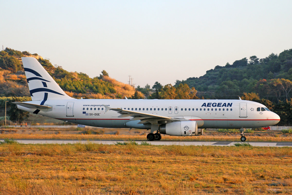 Aegean Airlines, SX-DGE, Airbus A320-232, msn: 3990, 08.Oktober 2018, RHO Rhodos, Greece.