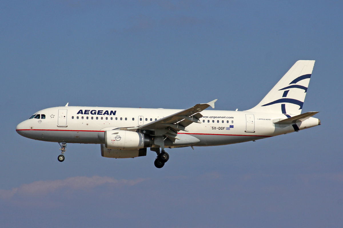 Aegean Airlines, SX-DGF, Airbus A319-132, msn: 2468, 08.Oktober 2018, RHO Rhodos, Greece.