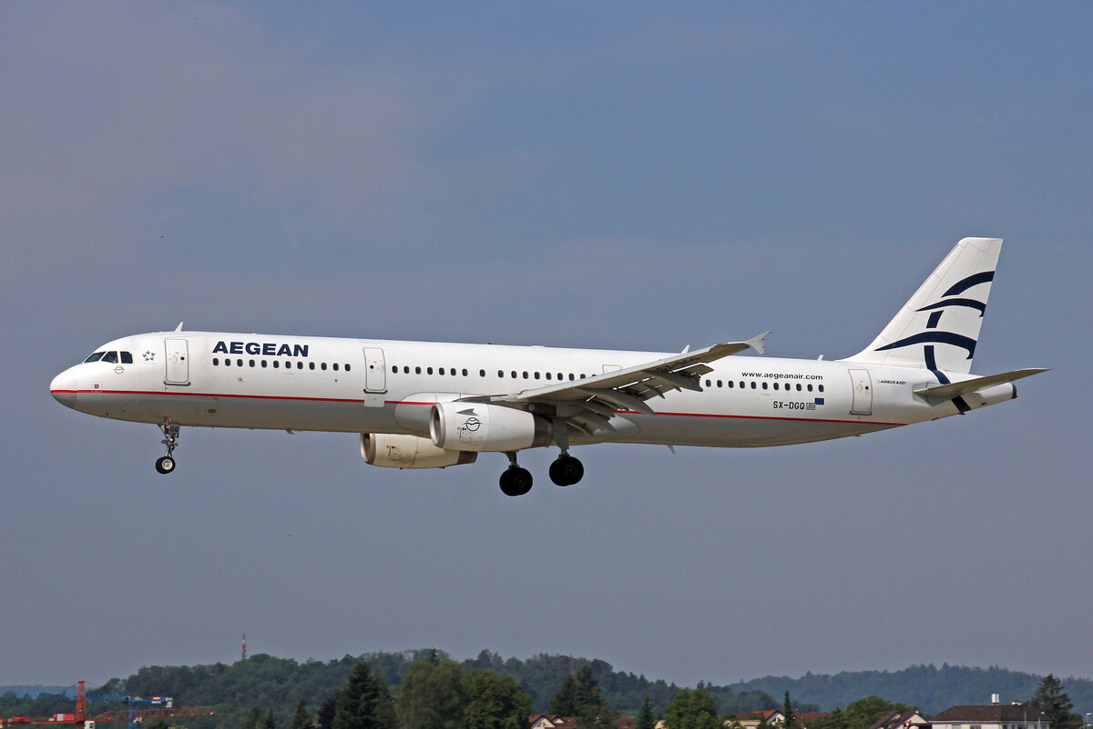 Aegean Airlines, SX-DGQ, Airbus A321-232, msn: 3322, 12.Juni 2021, ZRH Zürich, Switzerland.