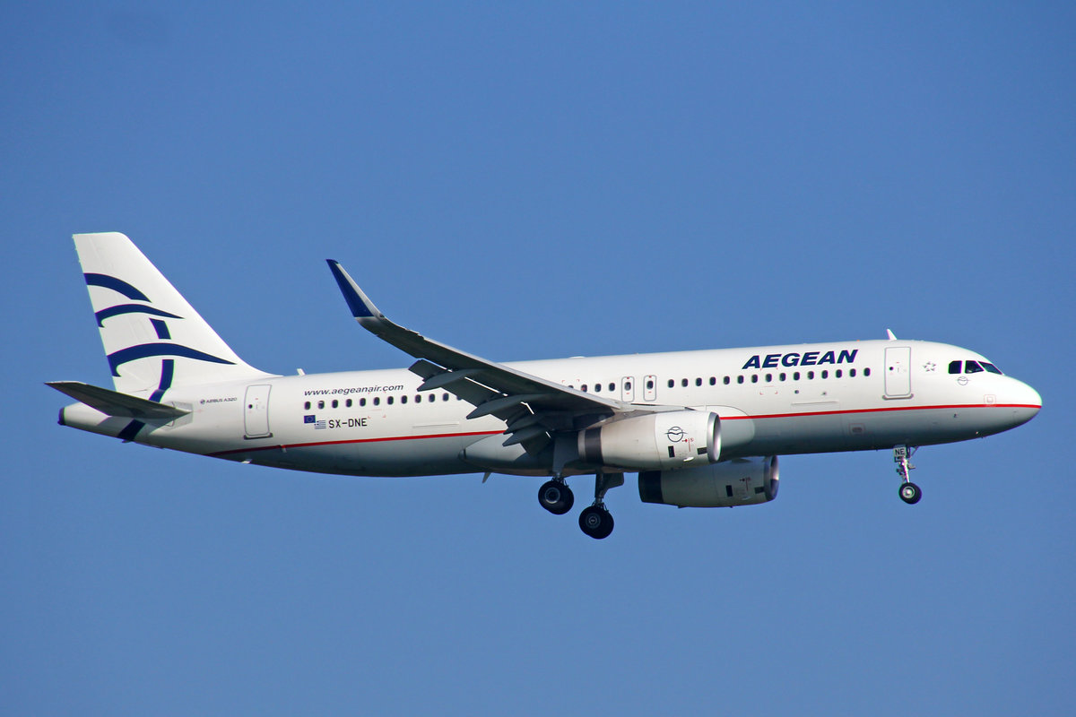 Aegean Airlines, SX-DNE, Airbus A320-232 SL, 25.September 2016, MUC München, Germany.
