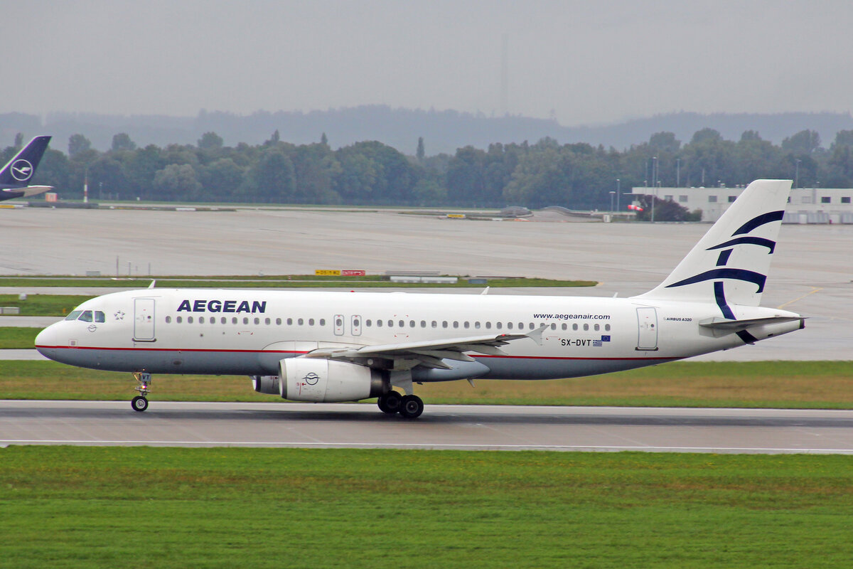 Aegean Airlines, SX-DVT, Airbus A320-232, msn: 3745, 11.September 2022, MUC München, Germany.