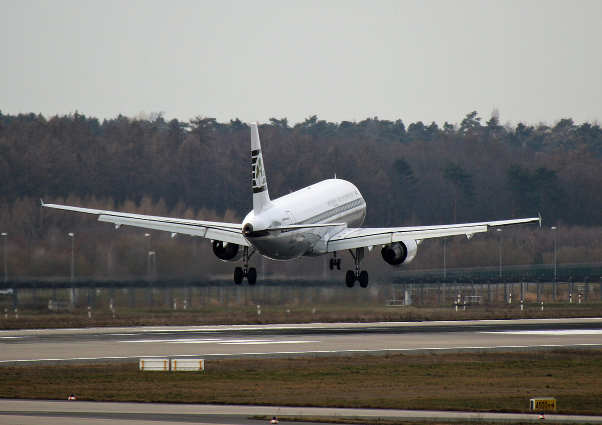 Aer Lingus, Airbus A 320-214, EI-DVM, BER, 18.03.2023
