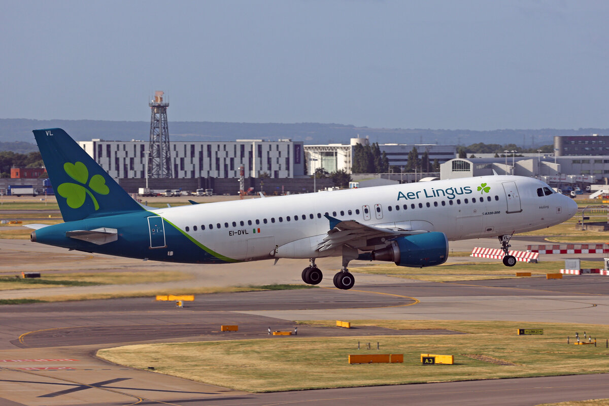 Aer Lingus, EI-DVL, Airbus A320-214, msn: 4678,  St. Moling , 03.Juli 2023, LHR London Heathrow, United Kingdom.