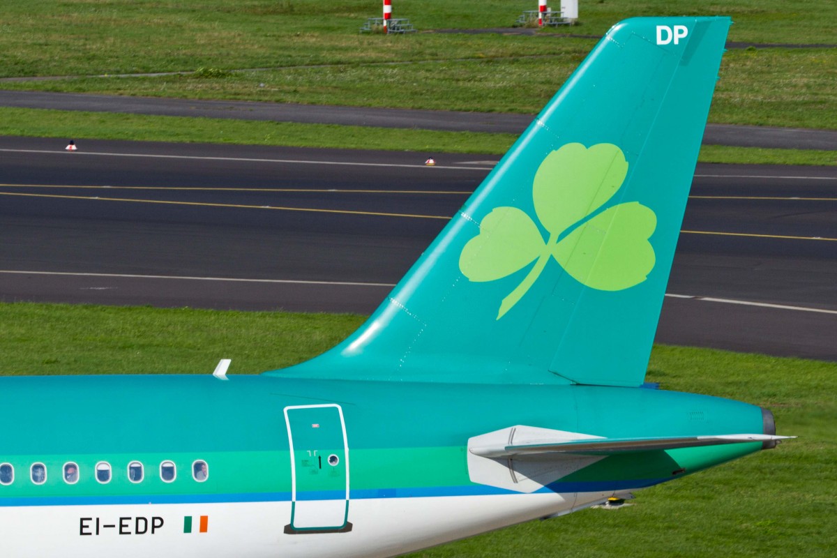 Aer Lingus (EI-EIN), EI-EDP  St.Albert - Ailbhe , Airbus, A 320-214 (Seitenleitwerk/Tail), 22.08.2015, DUS-EDDL, Düsseldorf, Germany