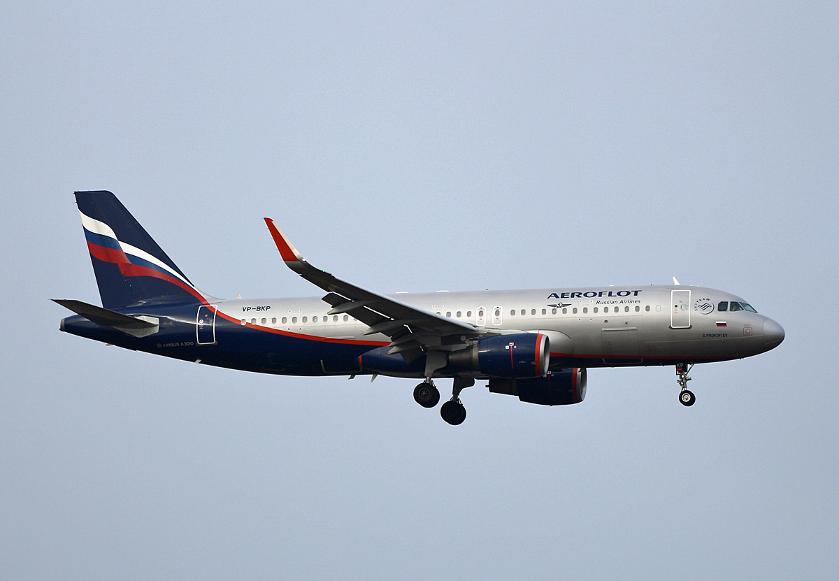 Aeroflot, Airbus A 320-214, VP-BKP, BER, 14.11.2021