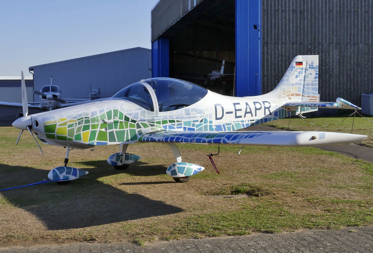 Aerostyle Breezer 600, D-EAPR in EDKB - 17.11.2018