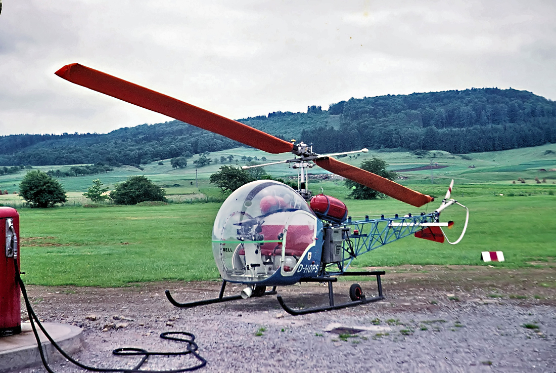 Agusta-Bell 47G-2 D-HOPS in Rothenburg o.d.T., Juni 1971 (Scan vom Dia)