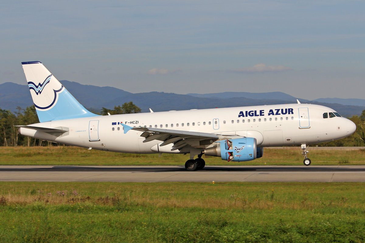 Aigle Azur, F-HCZI, Airbus A319-112, msn: 4268, 20.September 2012, BSL Basel, Switzerland.