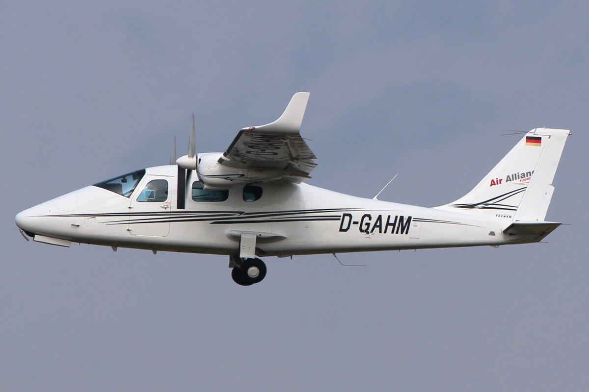 Air Alliance, D-GAHM, Tecnam P2006T, S/N: 073. Siegerland (EDGS) am 21.03.2024
