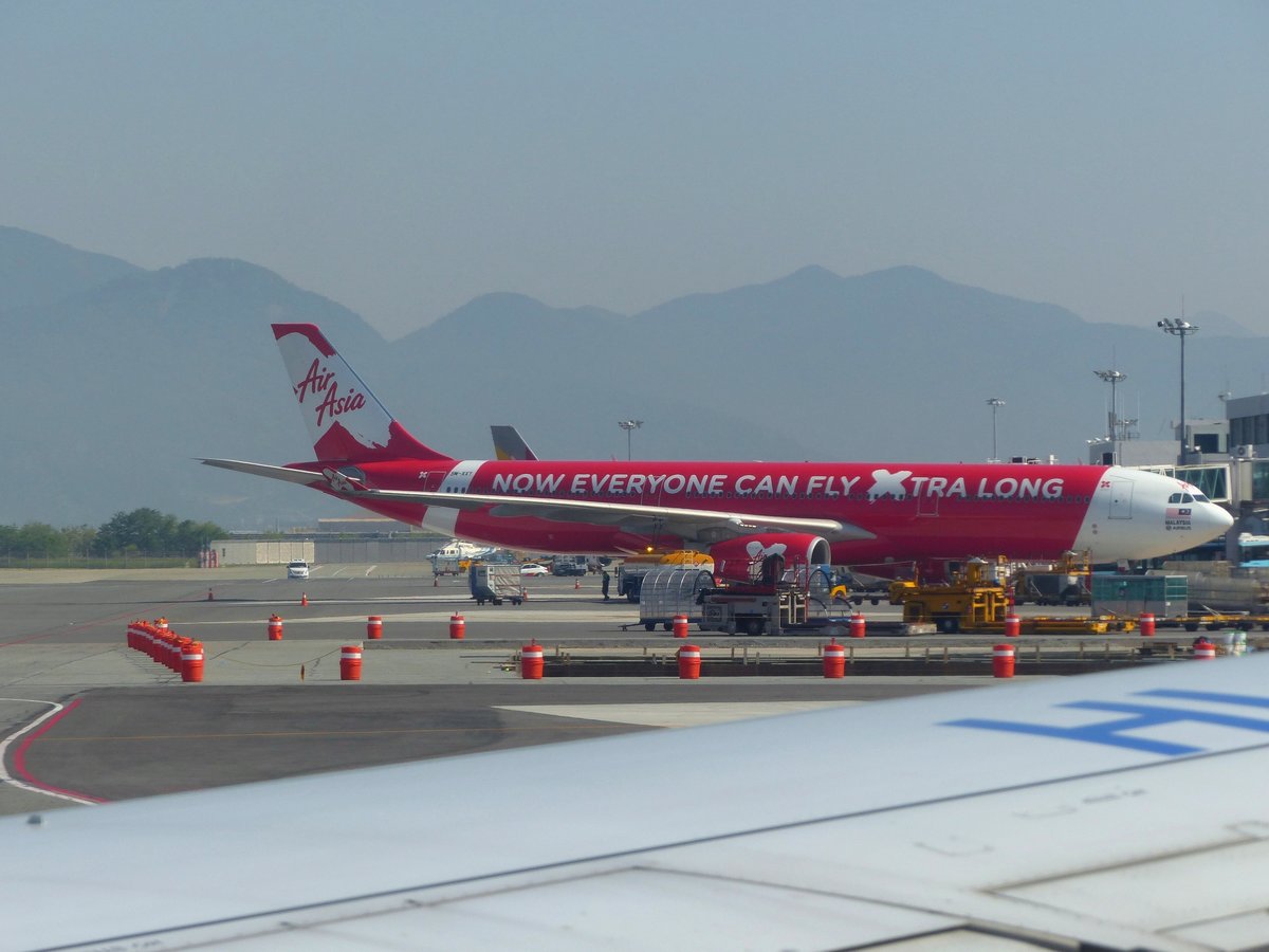 AIR ASIA,9M-XXY,Airbus A330, Busan-Gimhae Airport (PUS), 20.5.2016