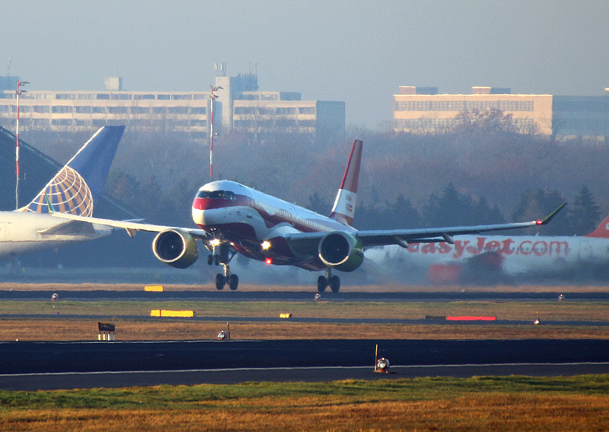 Air Baltic, Airbus A 220-300, YL-CSL, TXL, 20.12.2019