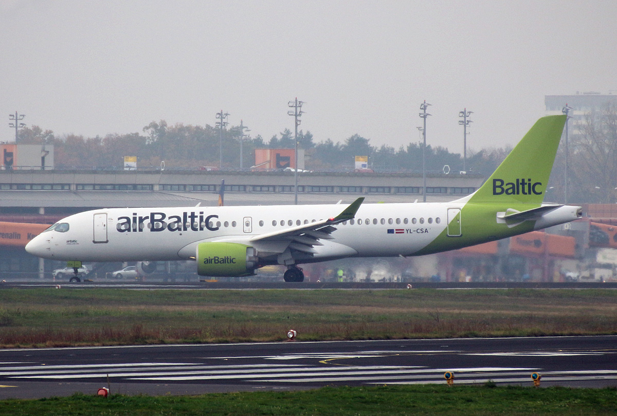 Air Baltic, Airbus A 220-300, YL-CSA, TXL, 07.11.2020