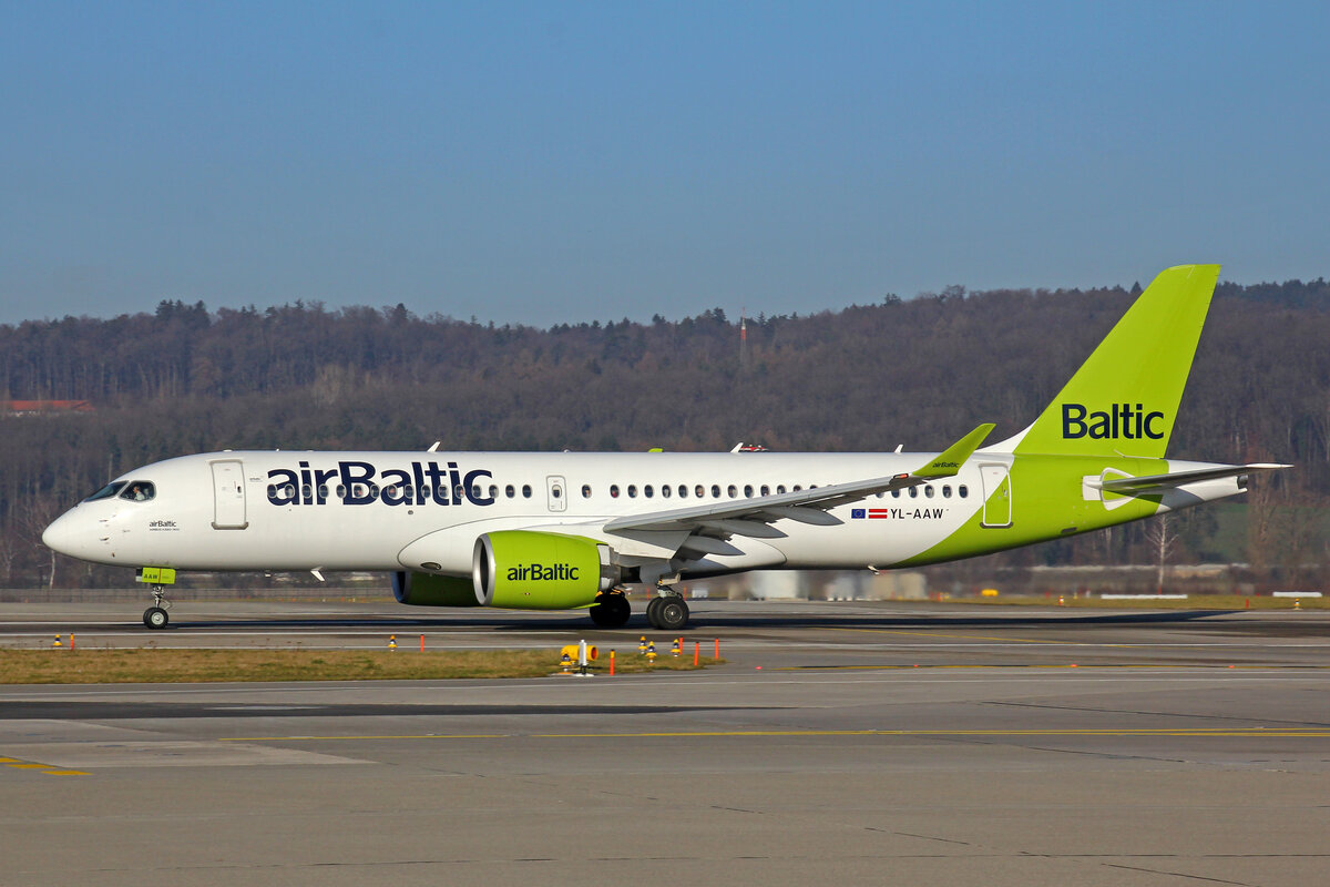 Air Baltic, YL-AAW, Airbus A220-371, msn: 55086, 16.Januar 2022, ZRH Zürich, Switzerland.