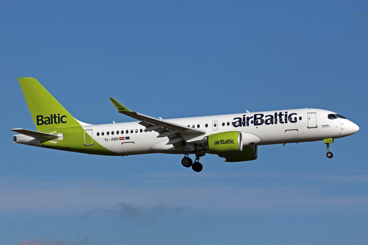 Air Baltic, YL-ABD, Airbus A220-371, msn: 55129, 25.November 2023, 29.November 2023, ZRH Zürich, Switzerland.