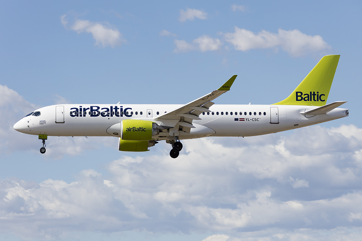 Air Baltic, YL-CSC, Bombardier, CS300, 10.09.2017, BCN, Barcelona, Spain 



