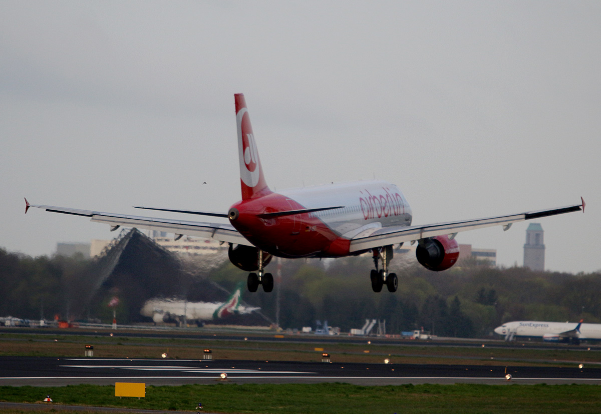 Air Berlin, A 320-216, D-ABZI,TXL, 14.04.2017