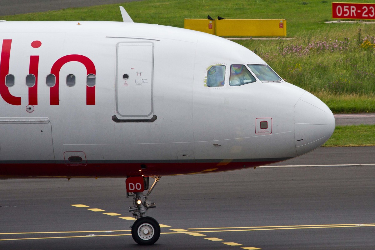 Air Berlin (AB-BER), D-ABDO, Airbus, A 320-214 (Bug/Nose), 27.06.2015, DUS-EDDL, Düsseldorf, Germany