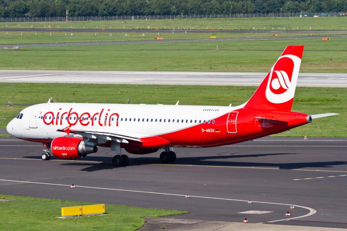 Air Berlin (AB-BER), D-ABZK, Airbus, A 320-216 (Test-Lamination Sticker), 22.08.2015, DUS-EDDL, Düsseldorf, Germany