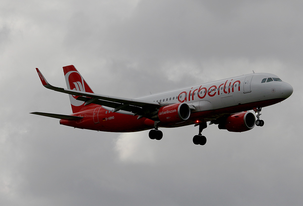 Air Berlin, Airbus A 320-214, D-ABNO, TXL, 14.04.2017