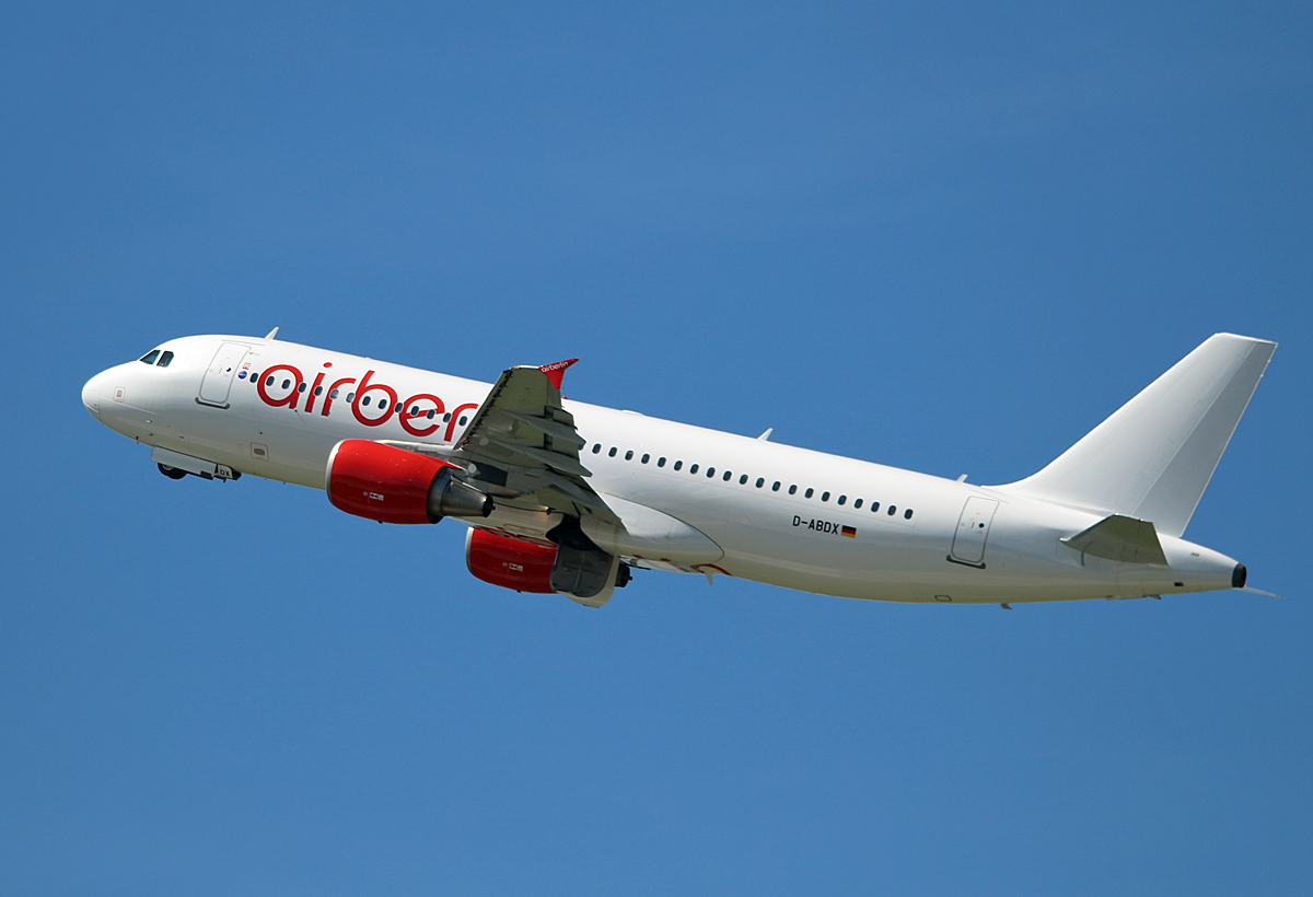 Air Berlin, Airbus A 320-214, D-ABDX, DUS, 17.05.2017