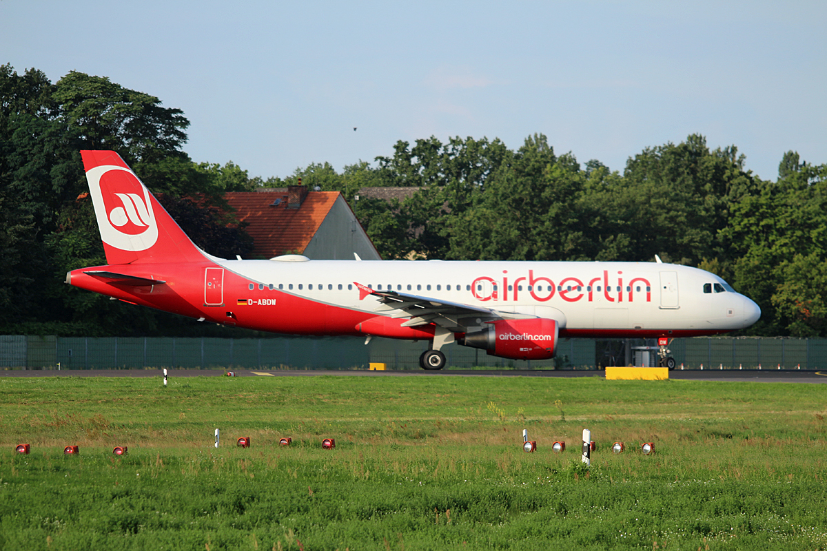 Air Berlin, Airbus A 320-214, D-ABDW, TXL, 05.08.2017