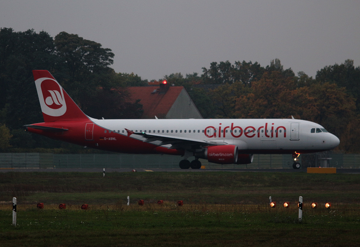 Air Berlin, Airbus A 320-214, D-ABNL, TXL, 23.10.2016