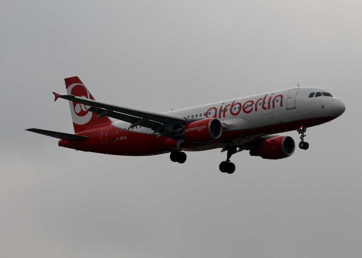 Air Berlin, Airbus A 320-214, D-ABHA, TXL, 23.10.2016
