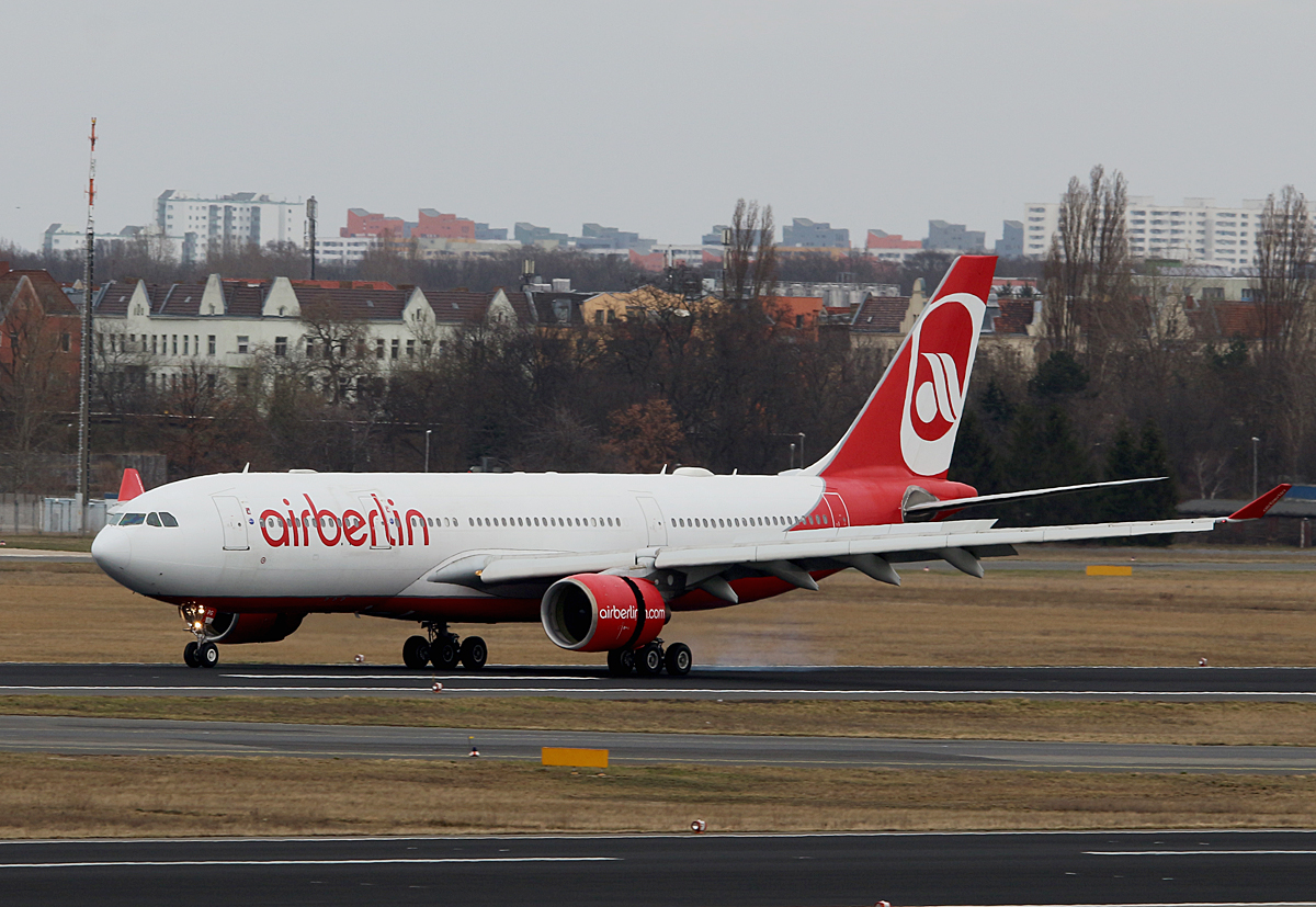 Air Berlin, Airbus A 330-223, D-ALPG, TXL, 16.03.2017