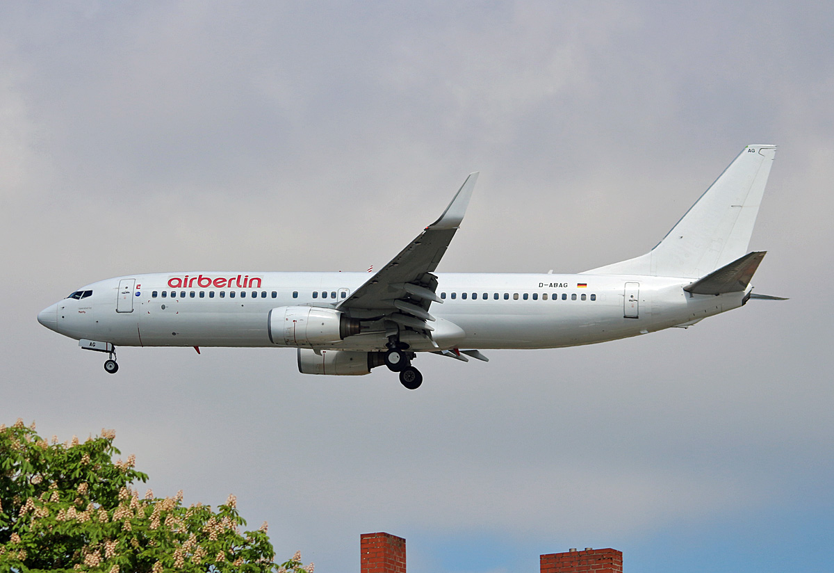 Air Berlin, Boeing B 737-86J, D-ABAG, TXL, 26.05.2017