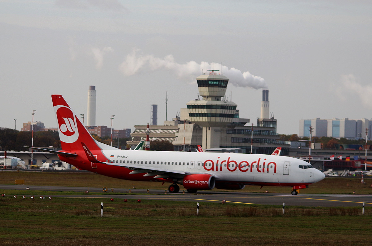 Air Berlin, Boeing B 737-86J, D-ABKJ, TXL, 29.10.2016