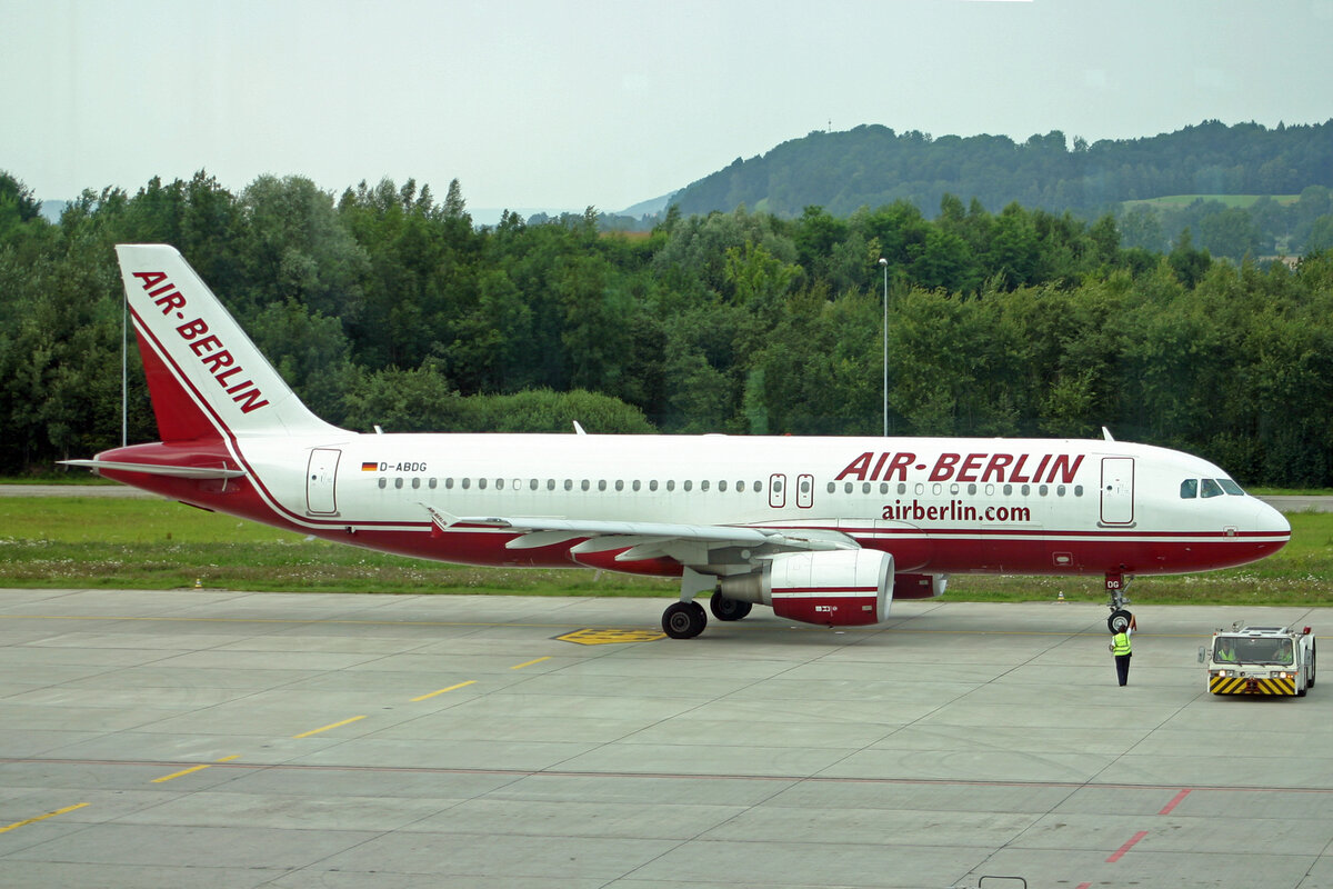 Air Berlin, D-ABDG, Airbus A-320-214, msn: 2835, 20.Juni 2007, ZRH Zürich, Switzerland.