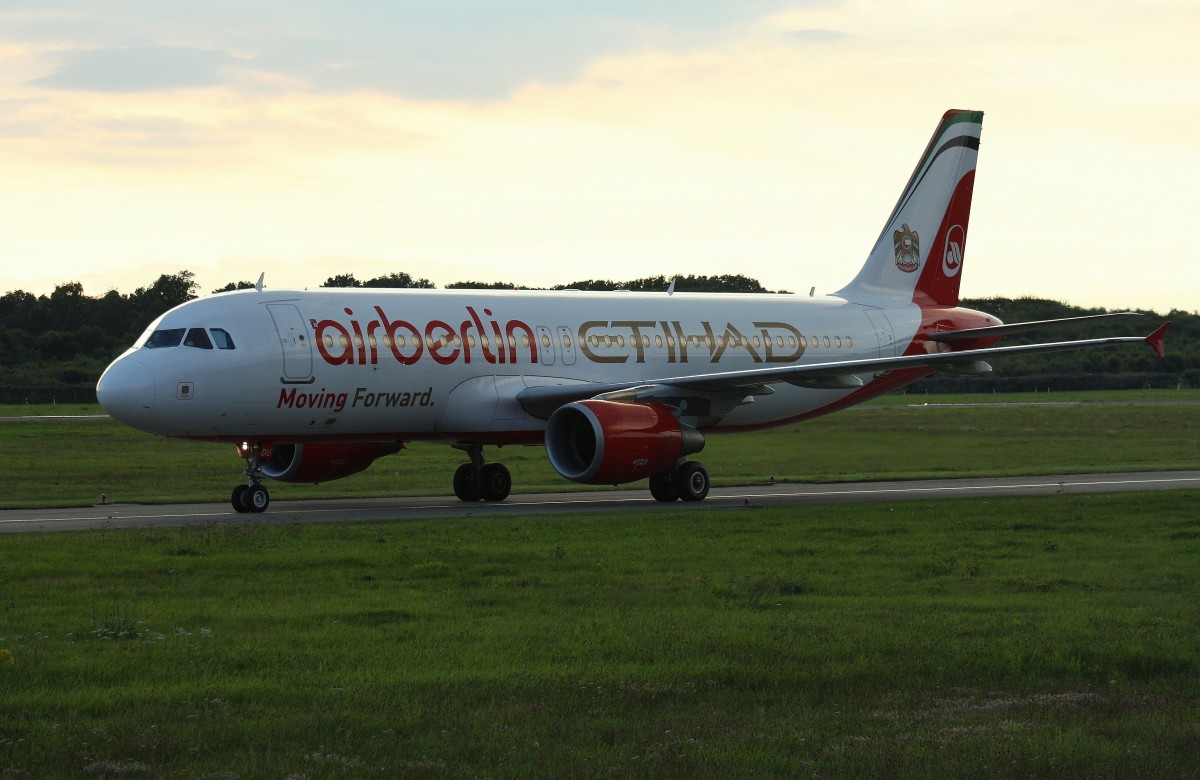 Air Berlin, D-ABDU, (c/n 3516),Airbus A 320-214, 02.09.2015, HAM-EDDH, Hamburg, Germany (Air Berlin /Etihad cs.)