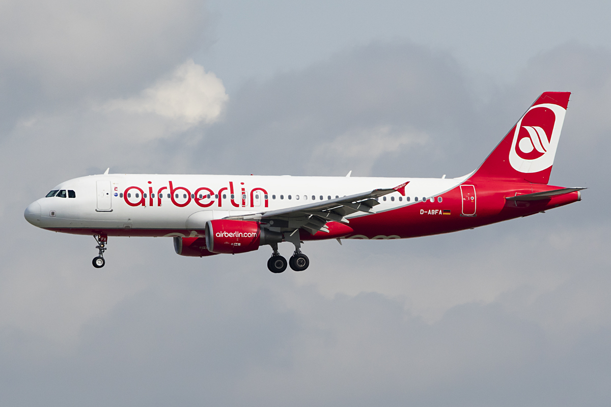 Air Berlin, D-ABFA, Airbus, A320-214, 21.05.2016, FRA, Frankfurt, Germany



