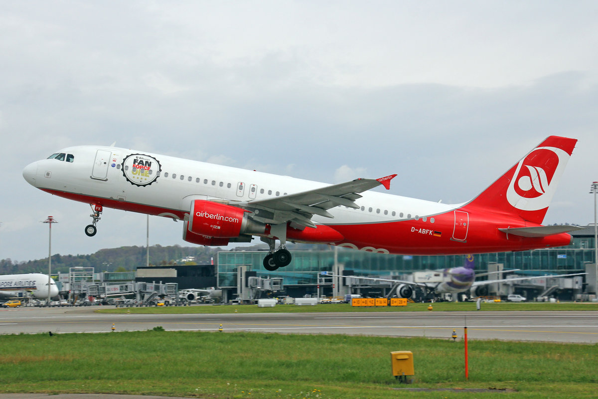 Air Berlin, D-ABFK, Airbus A320-214, 17.April 2017, ZRH Zürich, Switzerland.