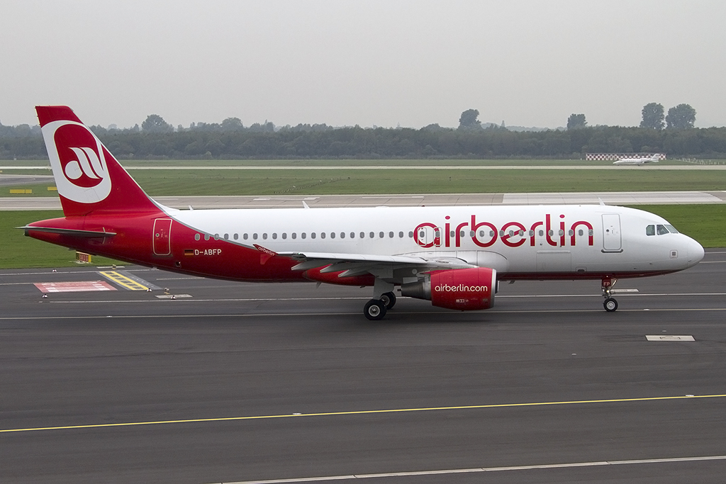 Air Berlin, D-ABFP, Airbus, A320-214, 08.10.2013, DUS, Düsseldorf, Germany 


