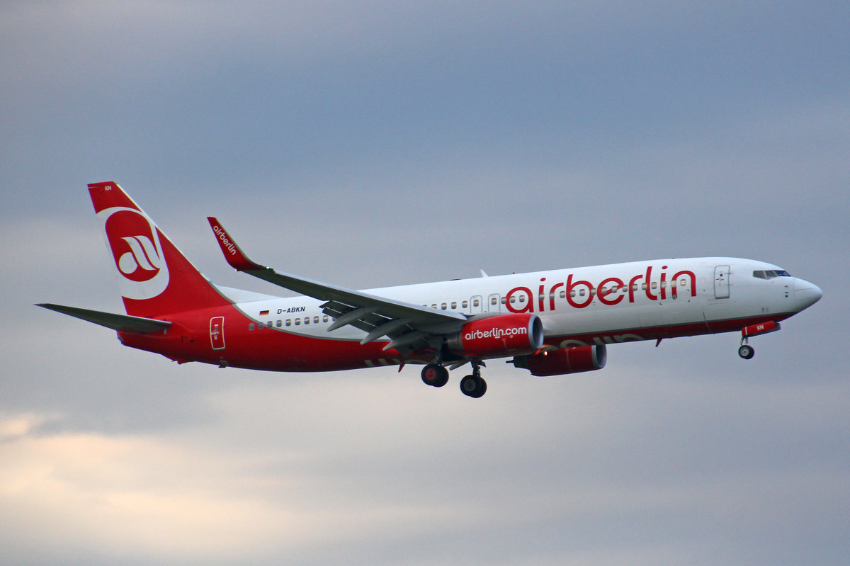 Air Berlin, D-ABKN, Boeing 737-86J, 15.Juli 2016, ZRH Zürich, Switzerland.