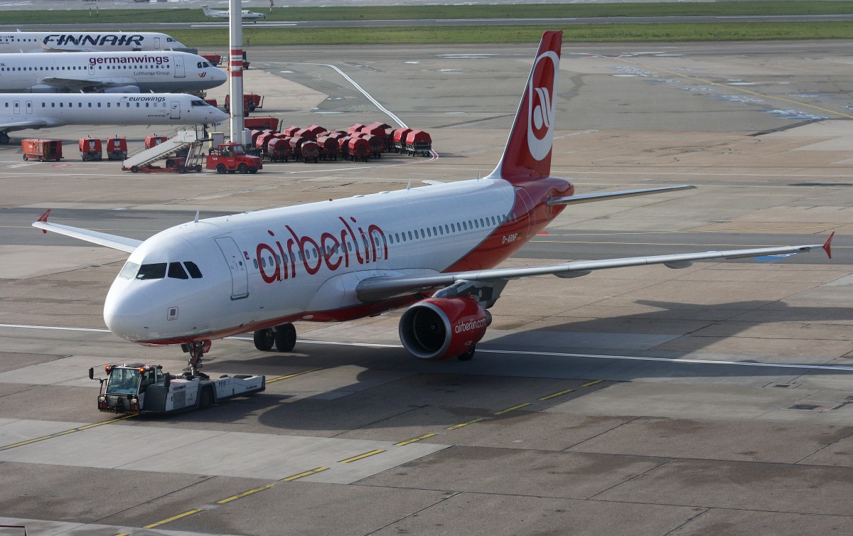 Air Berlin, D-ABNF,(c/n 1961), Airbus A 320-214, 14.10.2014, HAM-EDDH, Hamburg, Germany 