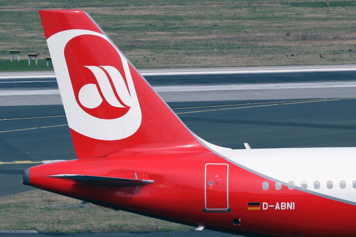 Air Berlin, D-ABNI, Airbus, A 320-214 (Seitenleitwerk/Tail), 03.04.2015, DUS-EDDL, Düsseldorf, Germany