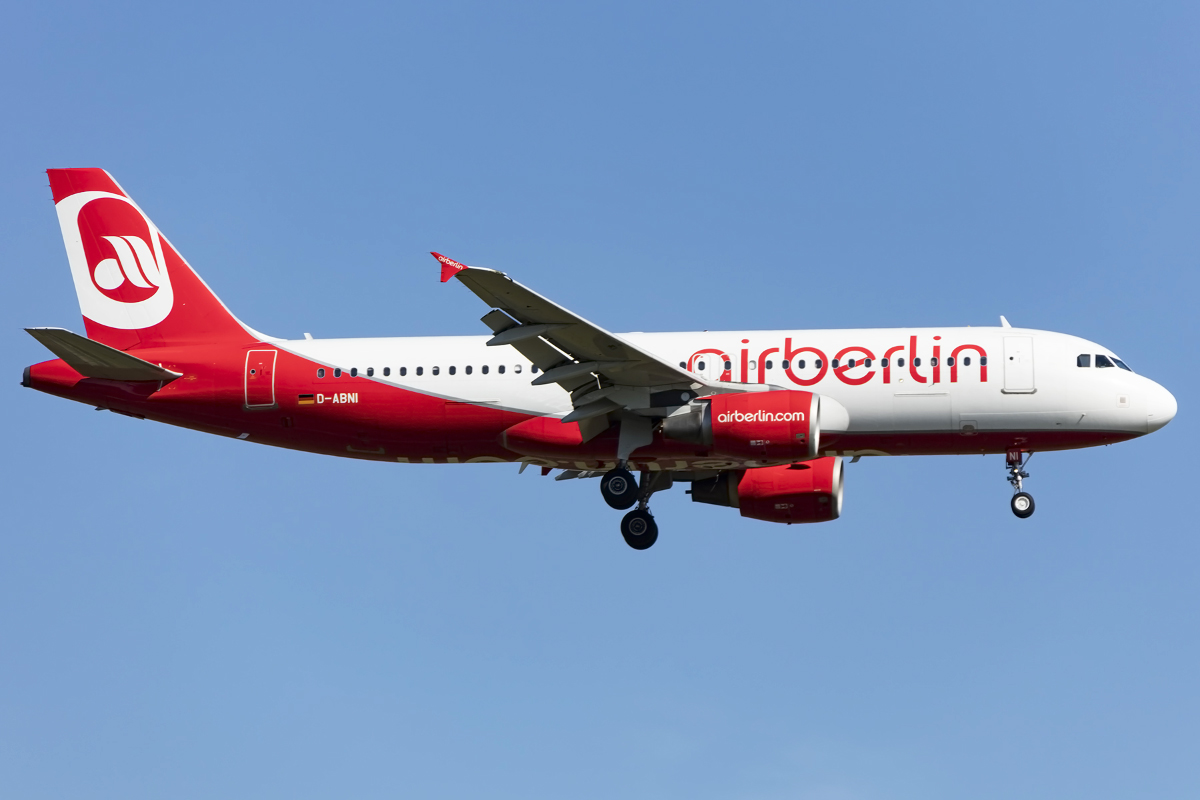 Air Berlin, D-ABNI, Airbus, A320-214, 05.05.2016, FRA, Frankfurt, Germany


