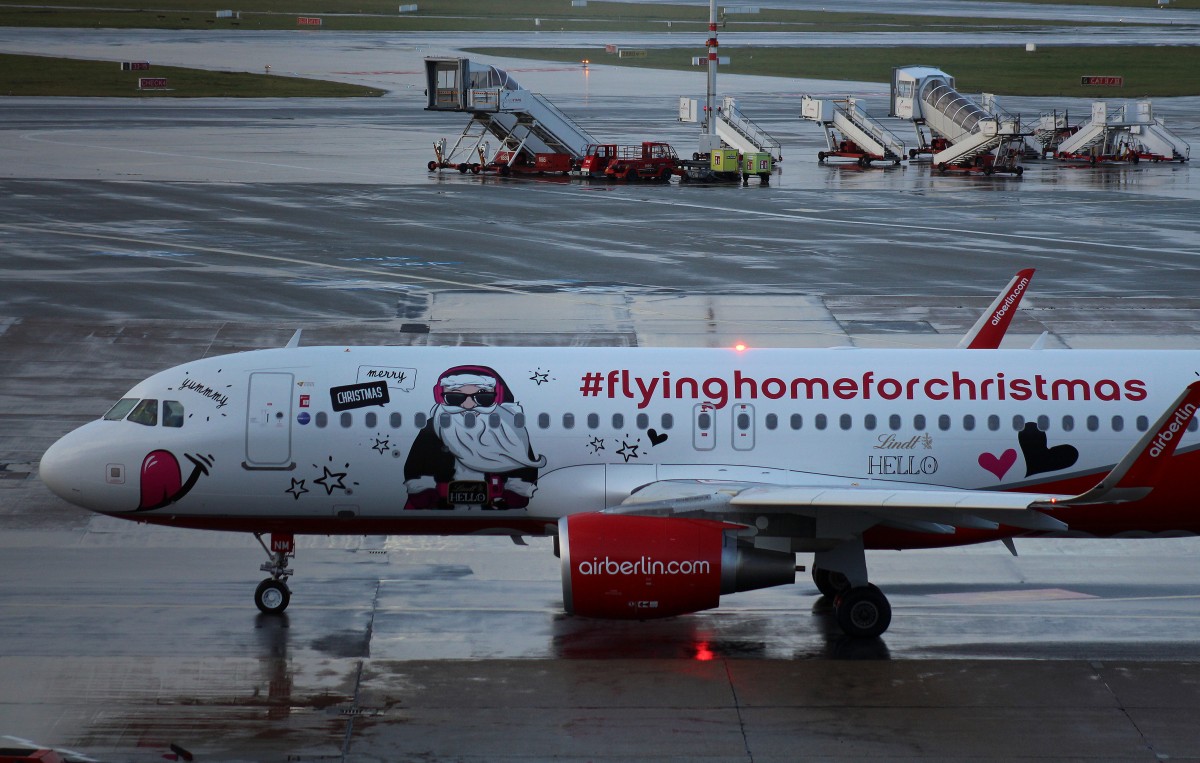Air Berlin, D-ABNM, (C/N 6856),Airbus A 320-214(SL), 12.12.2015,HAM-EDDH, Hamburg, Germany (Flying home for Christmas cs.)
