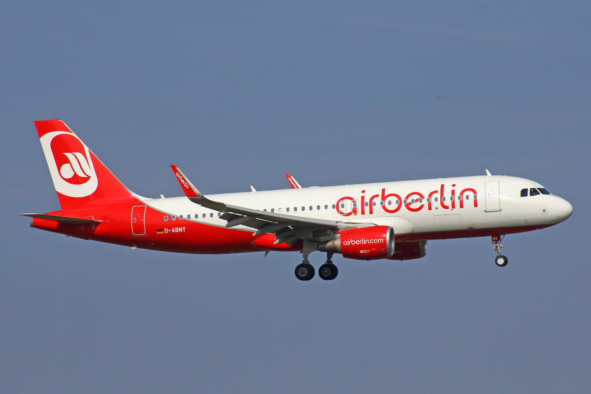 Air Berlin, D-ABNY, Airbus A320-214, 25.März 2017, ZRH Zürich, Switzerland.