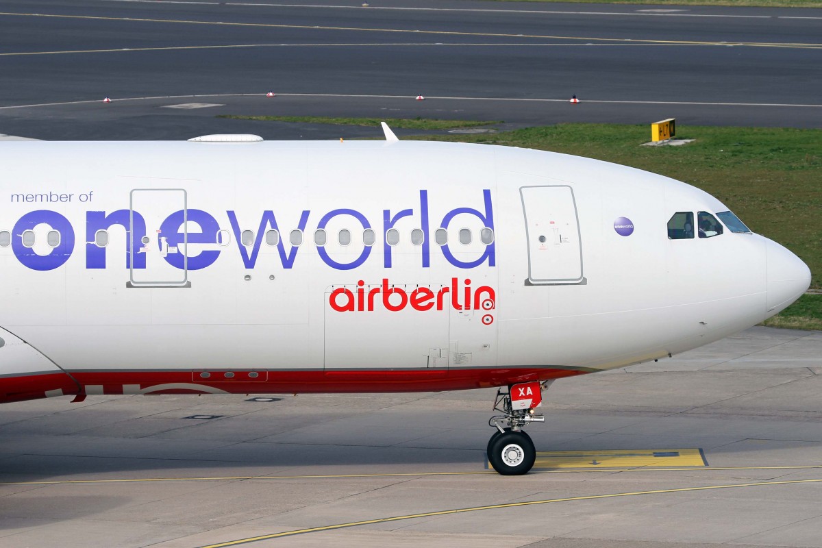 Air Berlin, D-ABXA, Airbus, A 330-223 (Bug/Nose ~ Oneworld-Lkrg.), 03.04.2015, DUS-EDDL, Düsseldorf, Germany