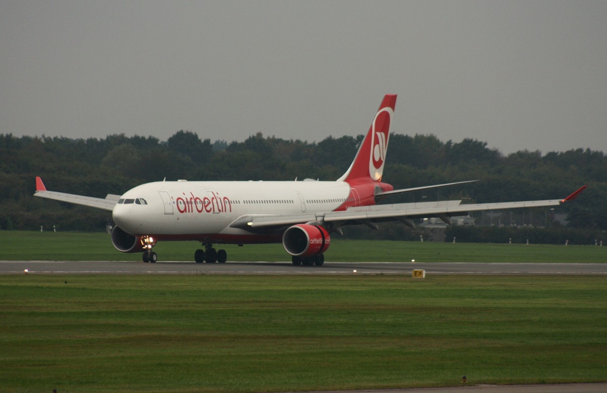 Air Berlin, D-ABXC, (c/n 665),Airbus A 330-223, 09.10.2015, HAM-EDDH, Hamburg, Germany 