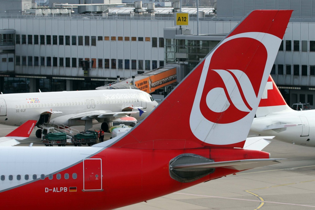 Air Berlin, D-ALPB, Airbus, A 330-223 (Bug/Nose), 03.04.2015, DUS-EDDL, Düsseldorf, Germany