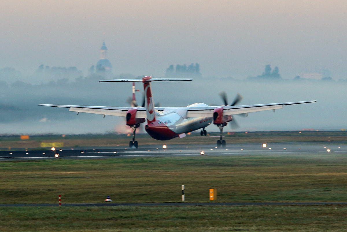 Air Berlin, DHC-8-402Q, D-ABQE, TXL, 23.09.2017