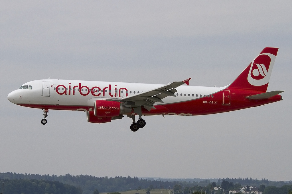 Air Berlin, HB-IOS, Airbus, A320-214, 24.05.2015, ZRH, Zürich, Switzerland



