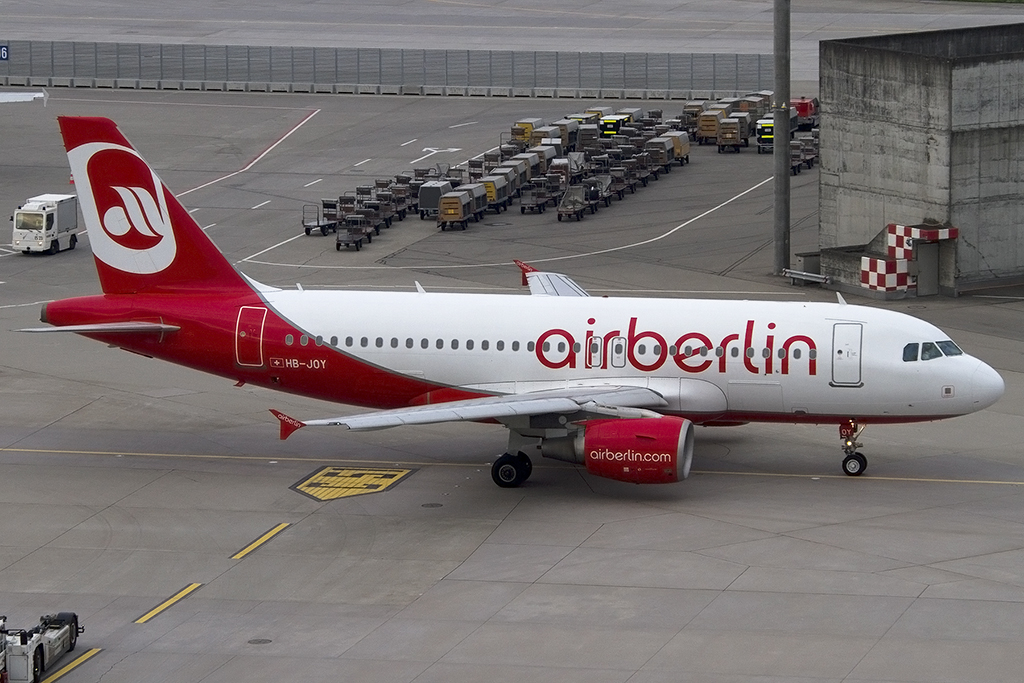 Air Berlin, HB-IOY, Airbus, A320-214, 24.05.2015, ZRH, Zürich, Switzerland 



