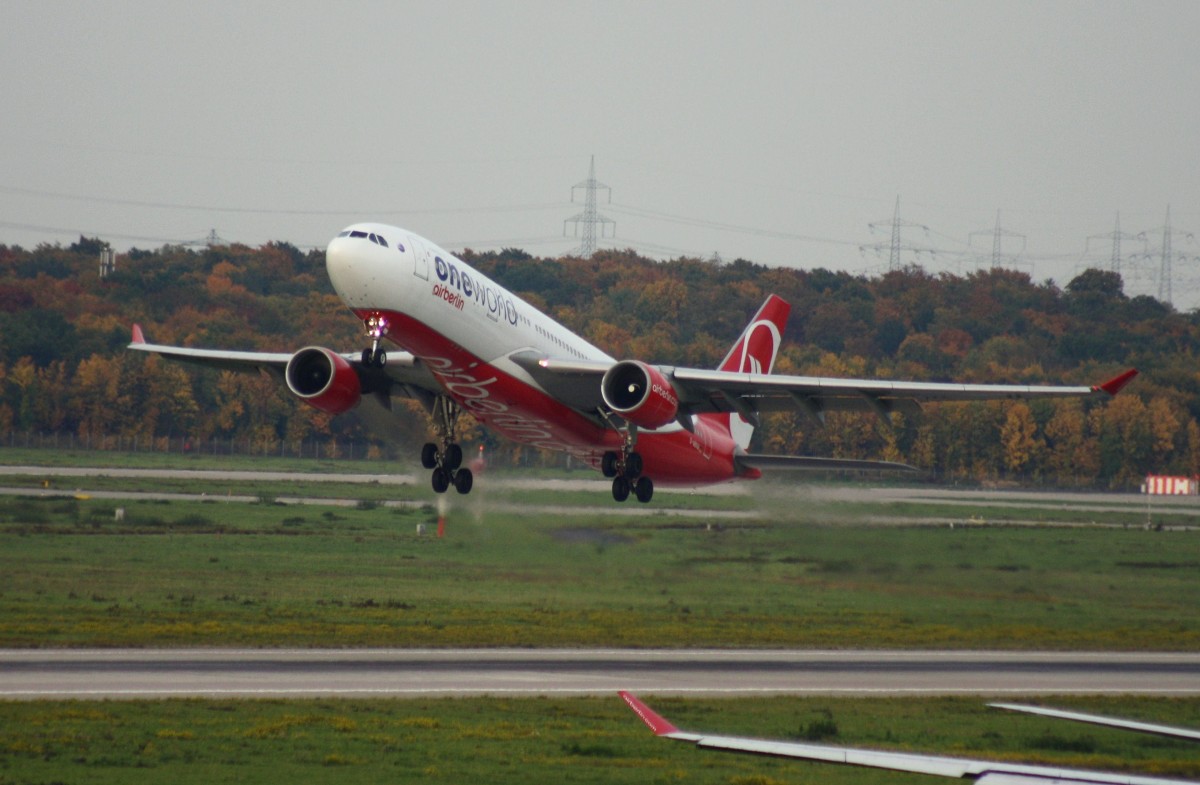 Air Berlin,D-ABXA,(c/n 288),Airbus A330-223, 24.10.2015,DUS-EDDL,Düsseldorf,Germany(ONE WORLD cs.)