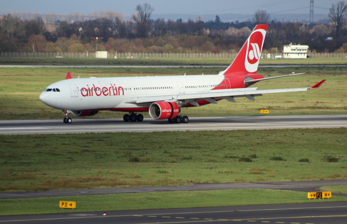 Air Berlin,D-ALPI,(C/N 828),Airbus A 330-223, 21.11.2015,DUS-EDDL, Düsseldorf, Germany 