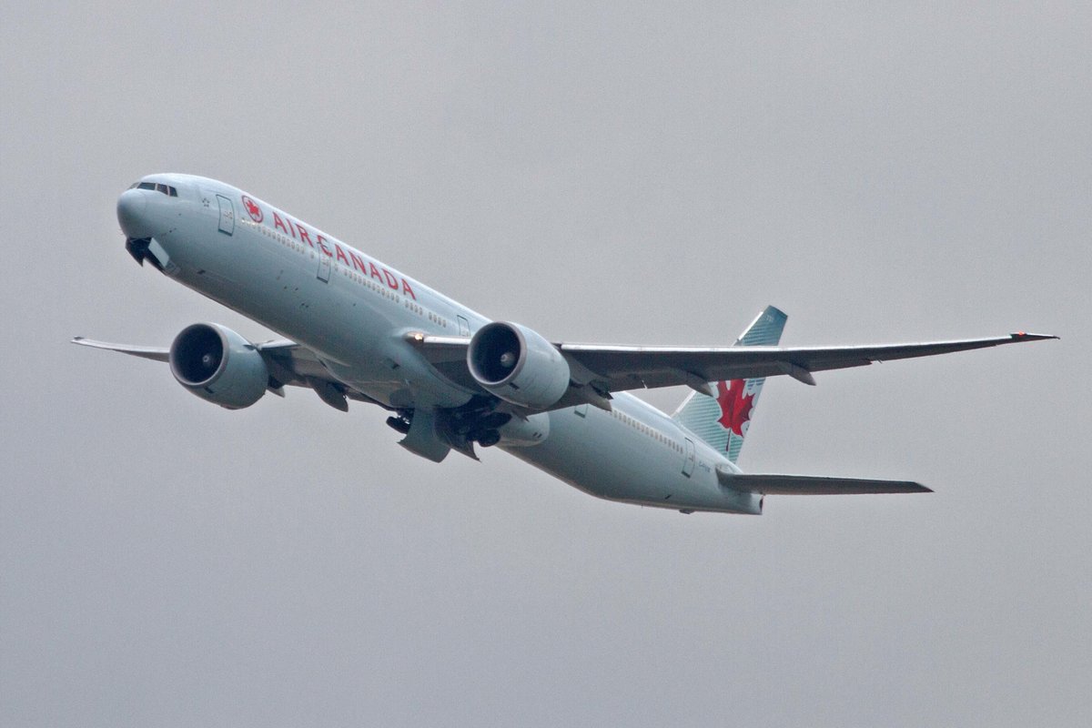 Air Canada (AC-ACA), C-FIUW, Boeing, 777-333 ER, 06.04.2017, FRA-EDDF, Frankfurt, Germany 